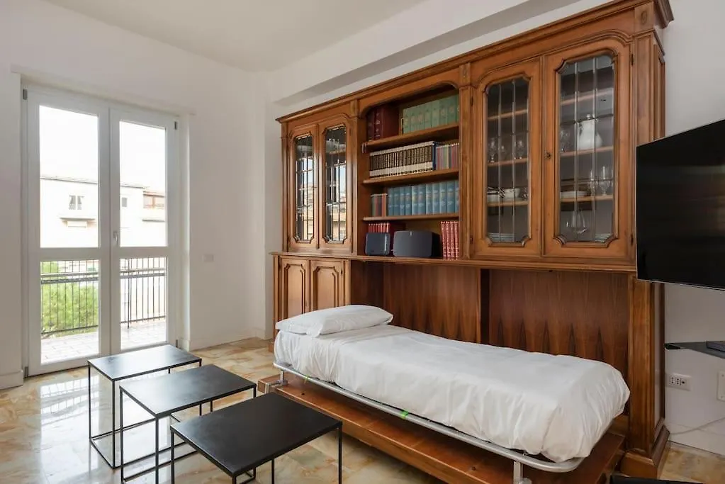 Vatican Dome View Apartment Rome
