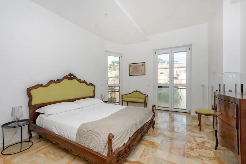 Vatican Dome View Apartment Rome